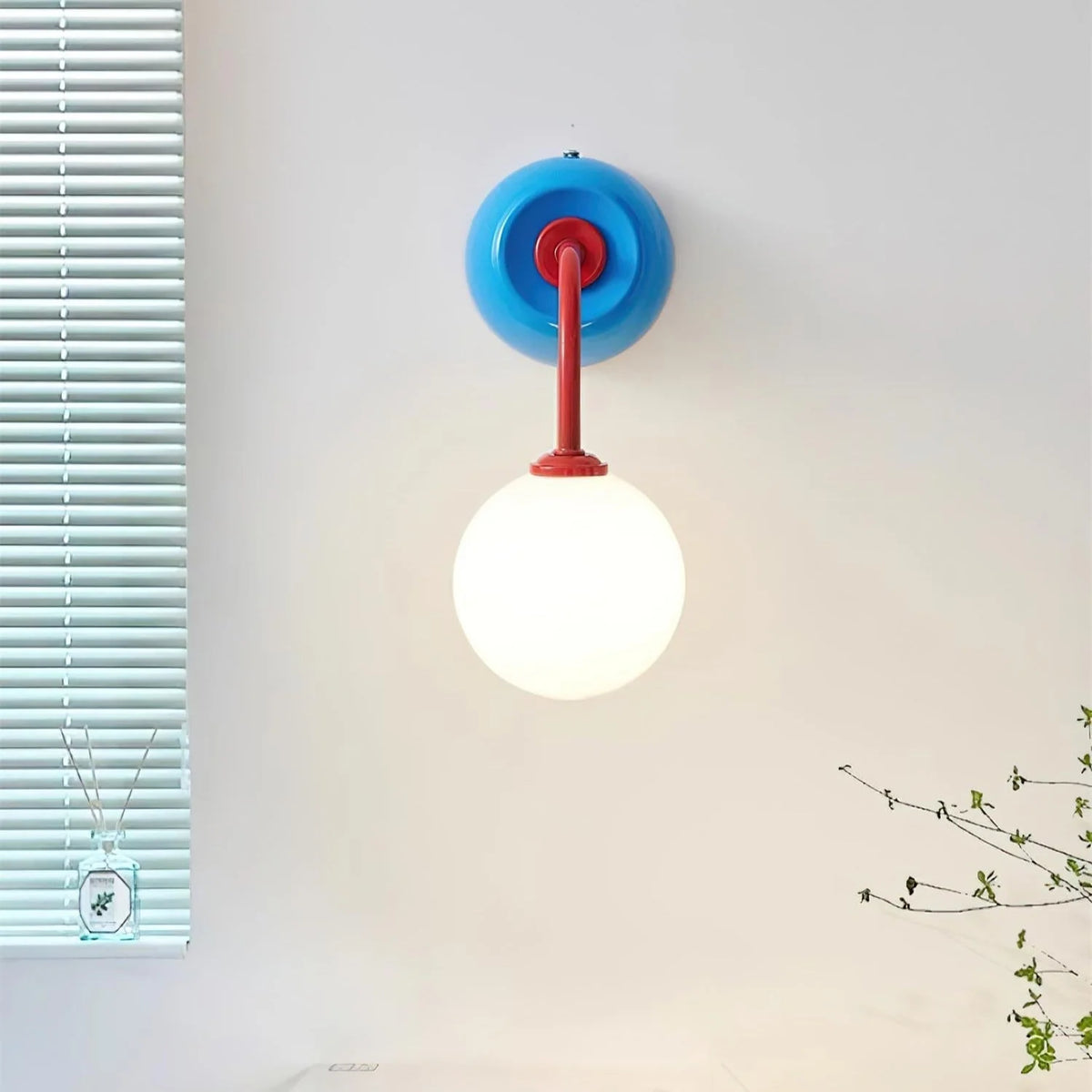 Wall Lamp | Metal & Glass Dimmable | 16 x 23 cm