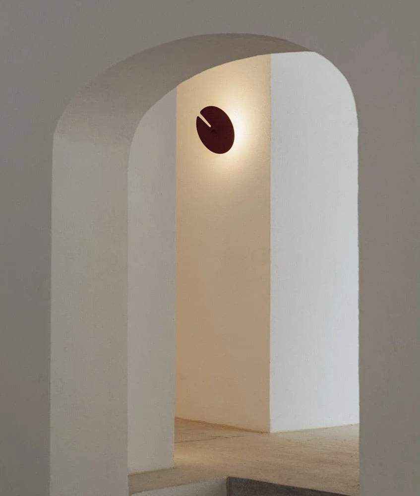 Wall Lamp | Minimalist Iron & Glass | Ø 18 cm x H 30 cm