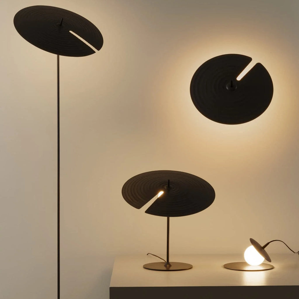 Wall Lamp | Minimalist Iron & Glass | Ø 18 cm x H 30 cm