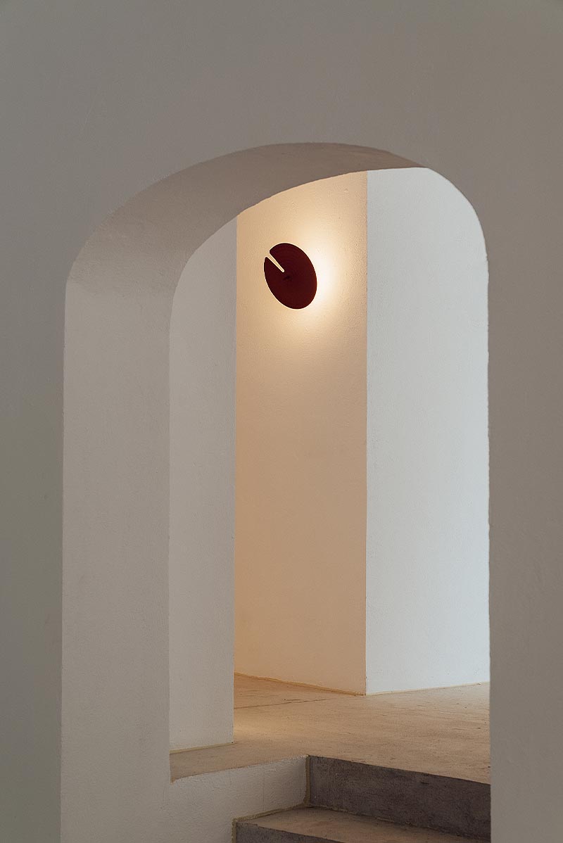 Wall Lamp | Minimalist Iron & Glass | Ø 18 cm x H 30 cm