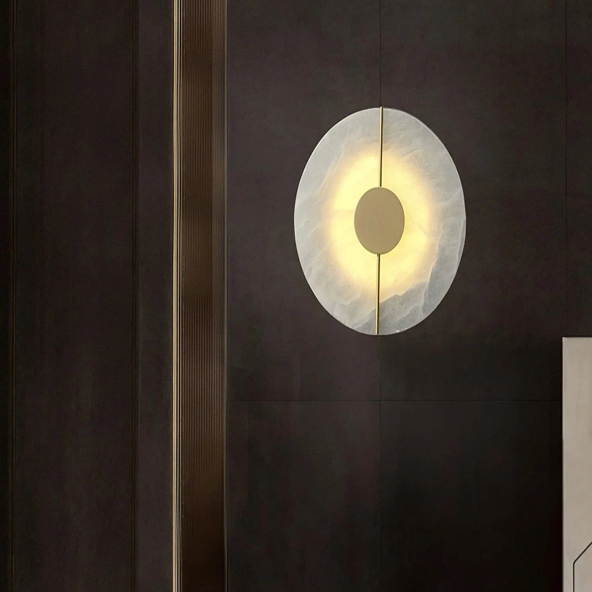Wall Light | Alabaster & Brass | Integrated LED