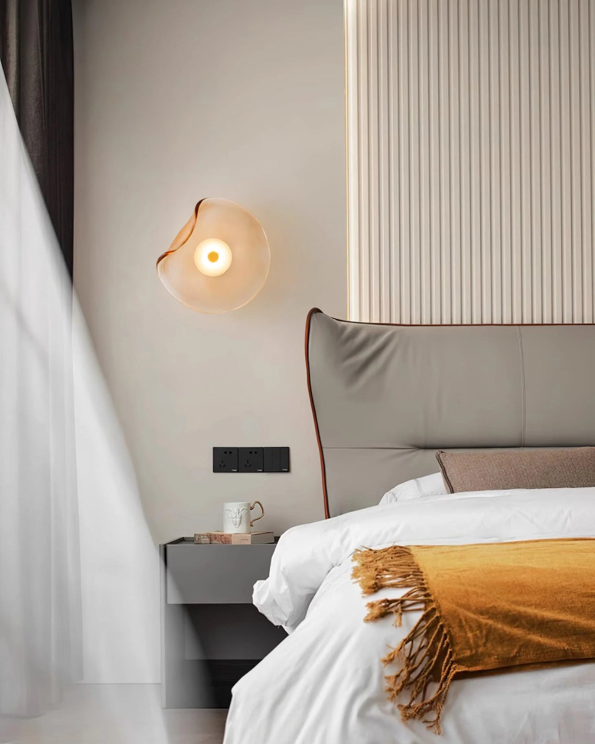 Wall Light | Glass Body & Integrated LED 3000K | 25 cm Diameter