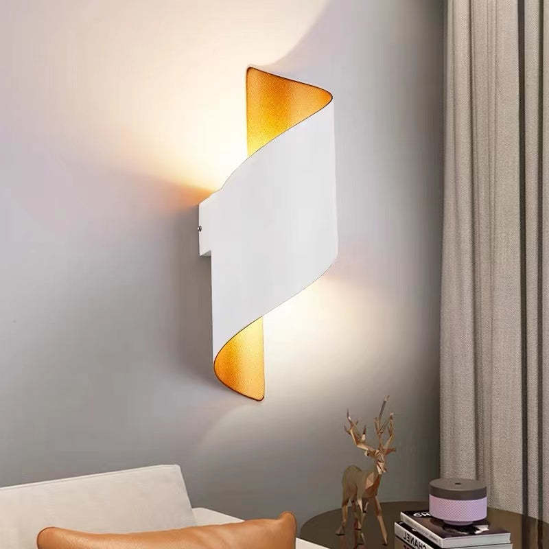 Wall Light | Metal & Acrylic Warm 3000K LED