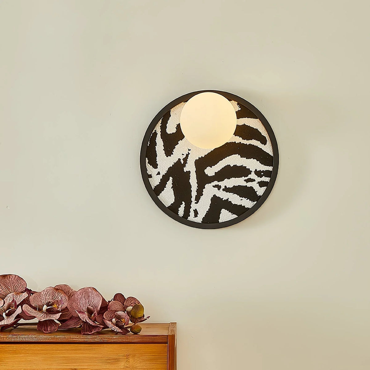 Wall Light | Metal & Fabric Orb | Ø25 cm