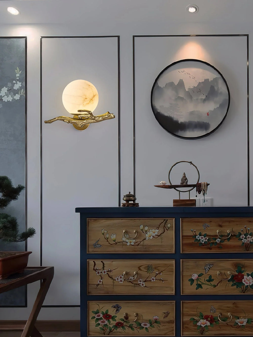 Wall Sconce | Alabaster Shade & Brass Body | Ø 30 cm