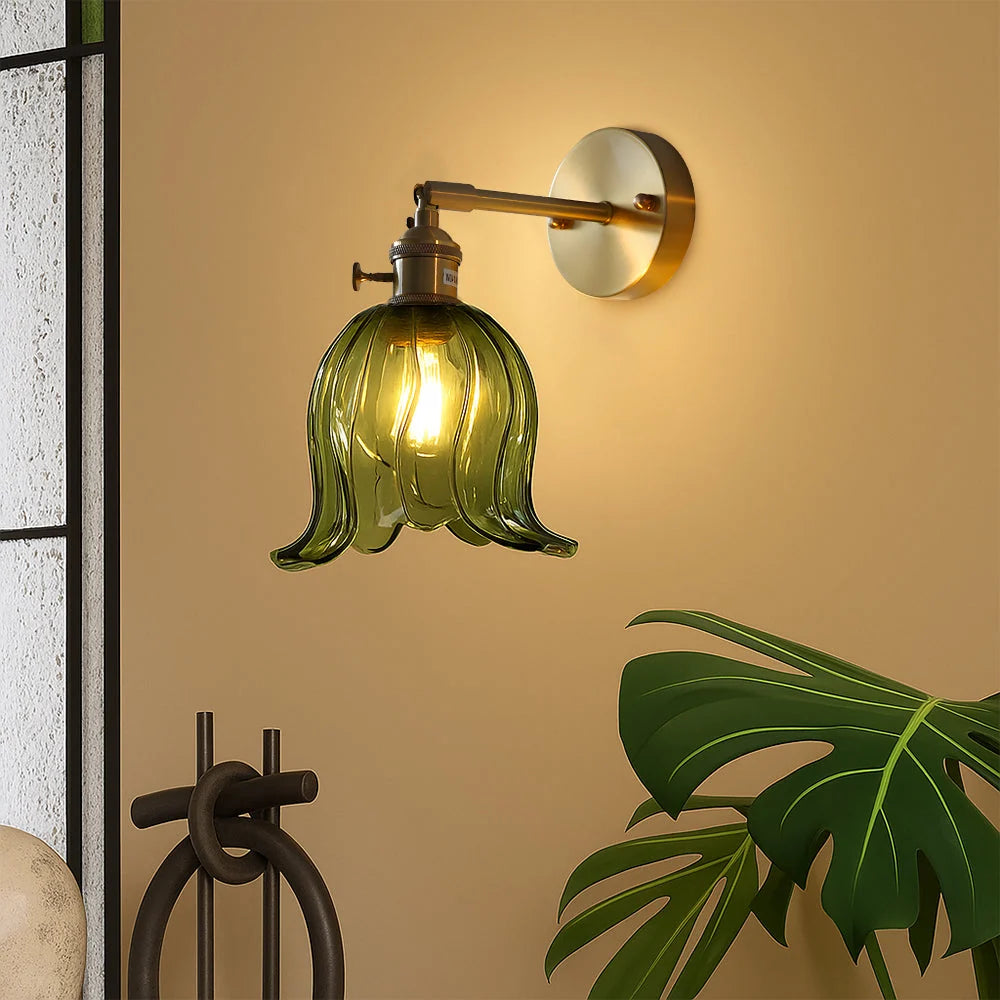 Wall Sconce | Amber Glass Flower Shade & Warm Light | Ø 16 cm