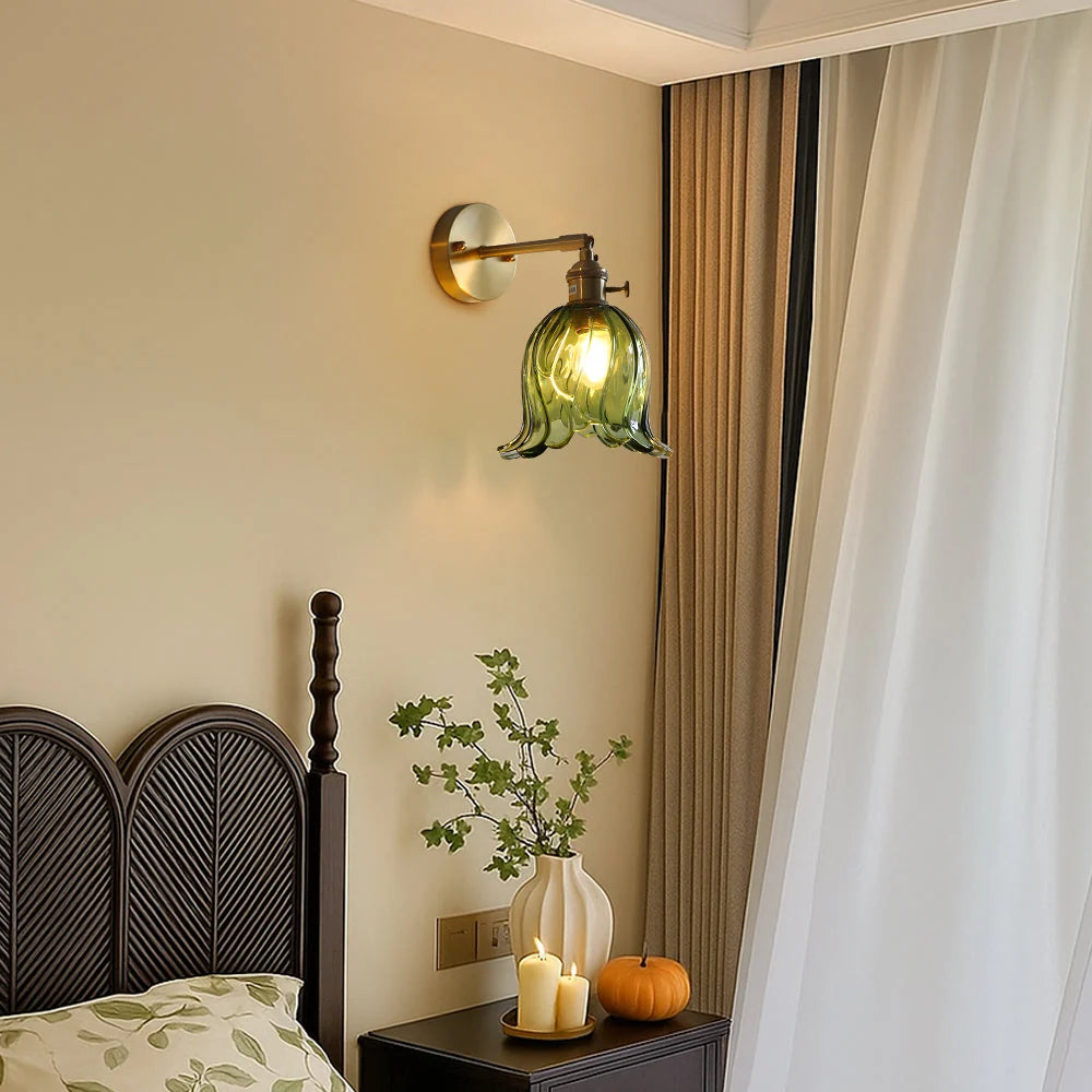 Wall Sconce | Amber Glass Flower Shade & Warm Light | Ø 16 cm