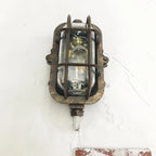 Wall Sconce | Die-Cast Aluminum & Glass Moisture-Resistant