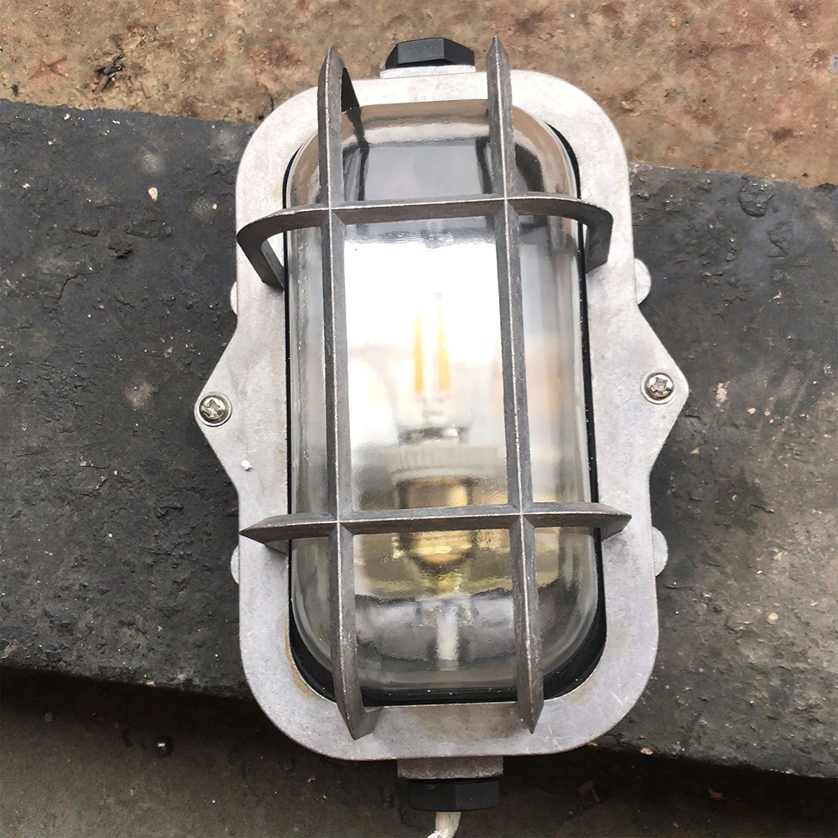 Wall Sconce | Glass Shade & Die-Cast Aluminum | Bronze Finish