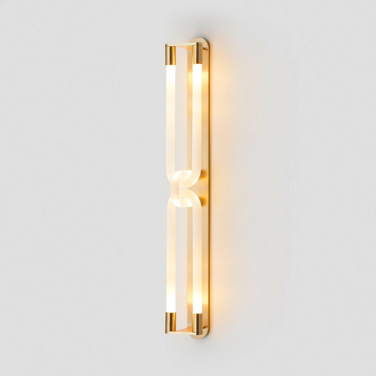 Wall Sconce | Interlocking Fingers Design | Integrated LED Lighting