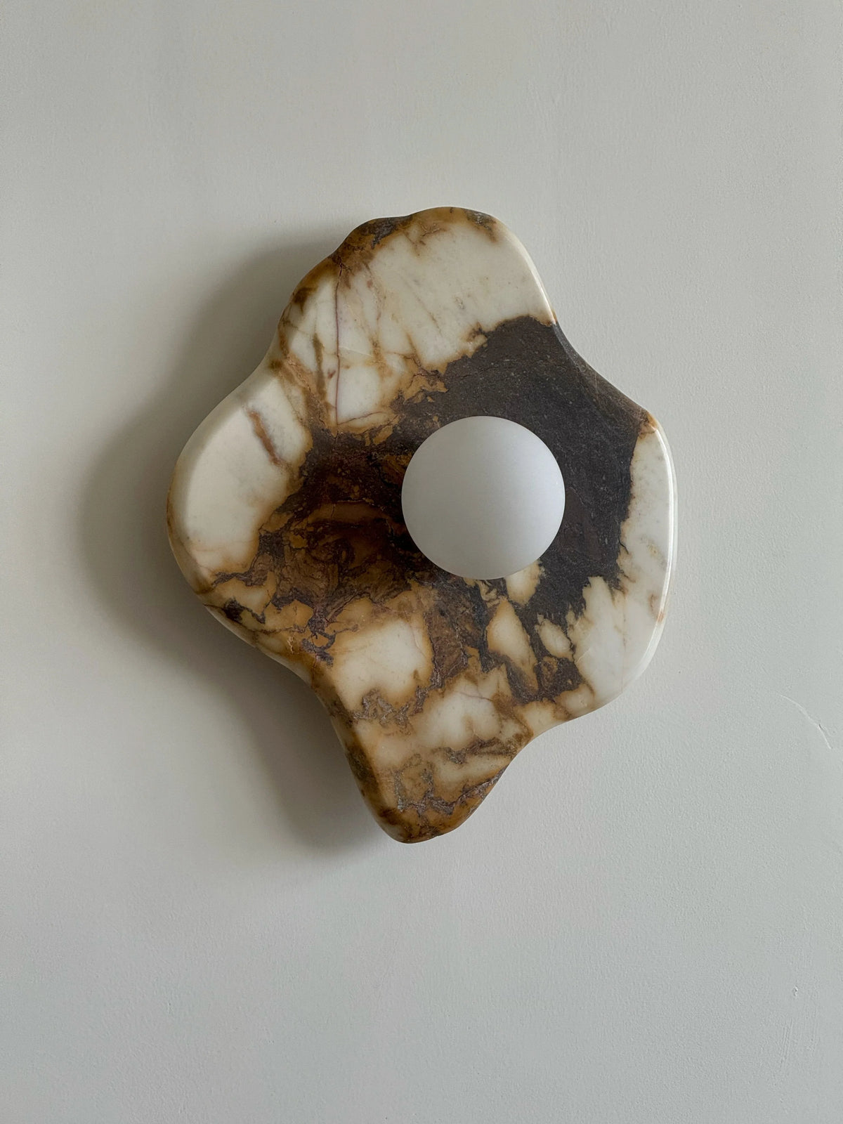 Wall Sconce | Marble & Glass | 28×12×32 cm