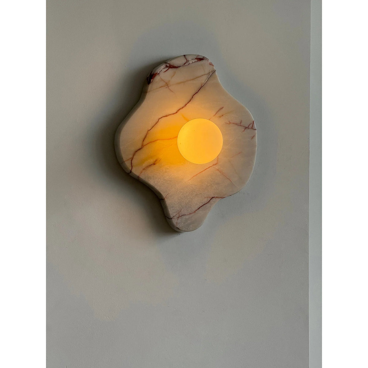 Wall Sconce | Marble & Glass | 28×12×32 cm