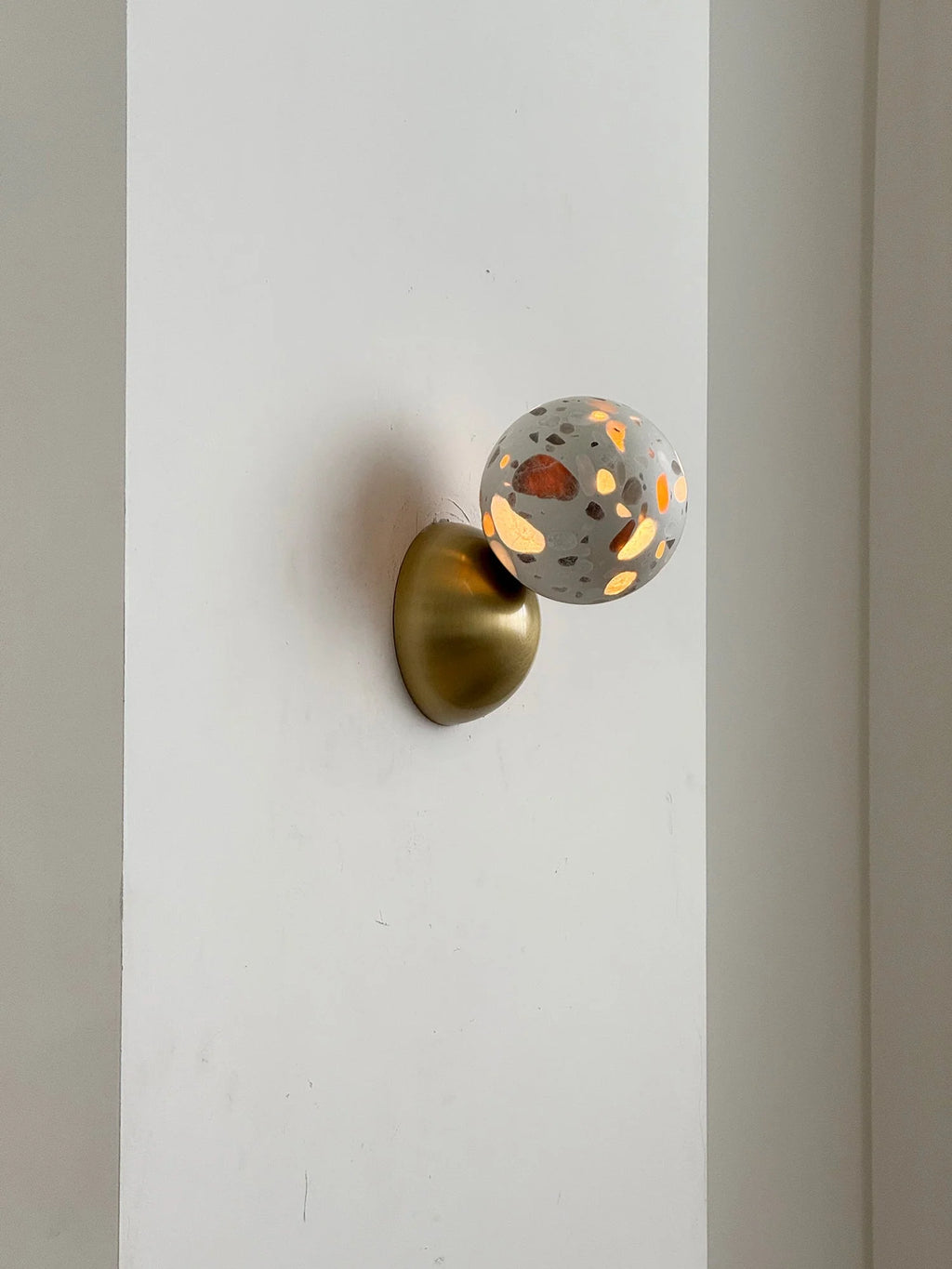 Wall Sconce | Metal Body & Decorative Stone Shade