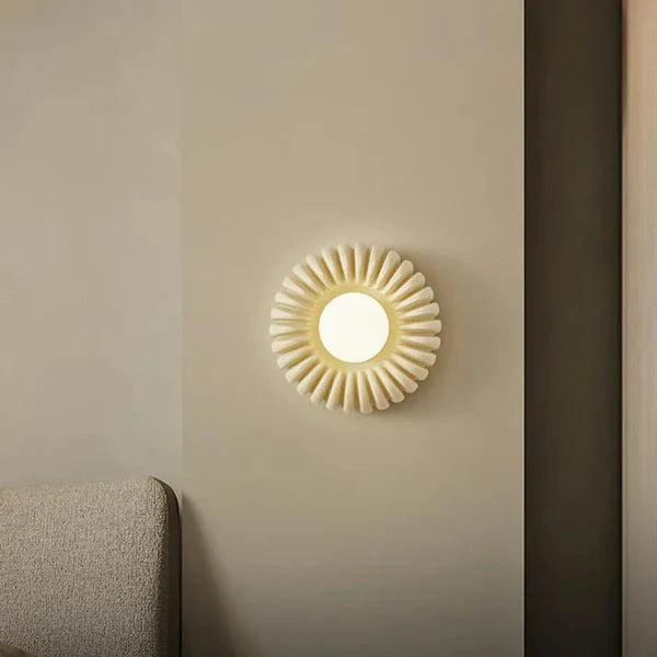 Wall Sconce | Resin Sunburst Design & Ambient Glow | 24 cm Diameter