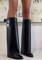 Wedge Boots | Vegan Leather & 9 cm Hidden Wedge