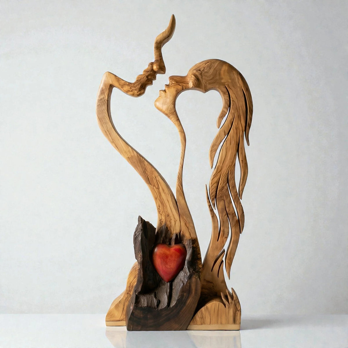 Wood Sculpture | Abstract Couple Design & Natural Finish