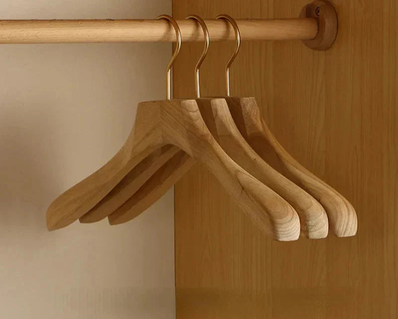 Wooden Hangers | Camphor Wood Wide Shoulders & Non-Slip Rod | Set of 2